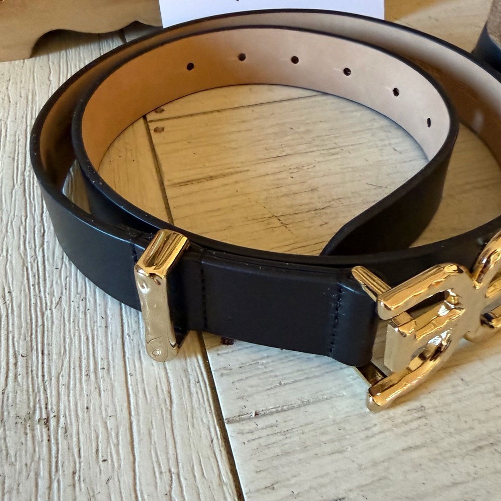 Sam Edelman Black Belt with Gold Buckle - Picture 4 of 5